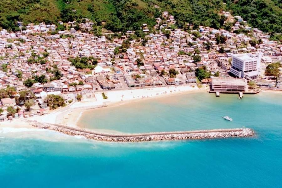 2 Palmas Str Hotell Aguadilla Exteriör bild